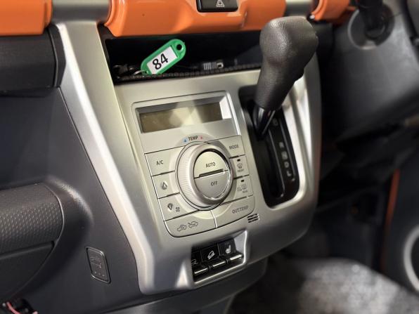 Suzuki Hustler I с пробегом 2014 года, цена 845 000 рублей, 129800 км, хэтчбек, Автокод Объявления