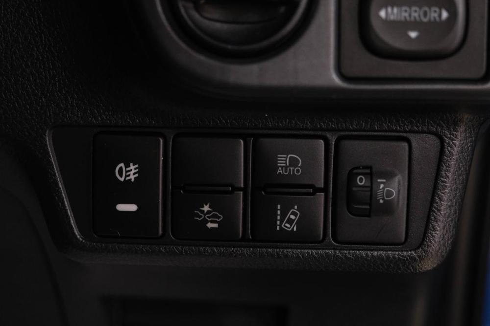 Toyota Corolla XI (E160 E170) Рестайлинг 2 Новокузнецк  - изображение 26