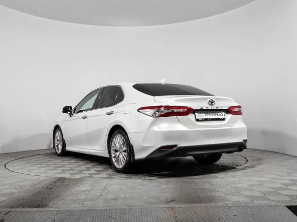 Toyota Camry VIII (XV70) с пробегом 2019 года, цена 2 415 000 рублей, 142737 км, седан, Автокод Объявления