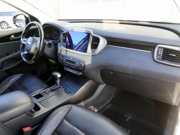 Kia Sorento III Prime Рестайлинг с пробегом 2019 года, цена 2 190 000 рублей, 205481 км, внедорожник, Автокод Объявления