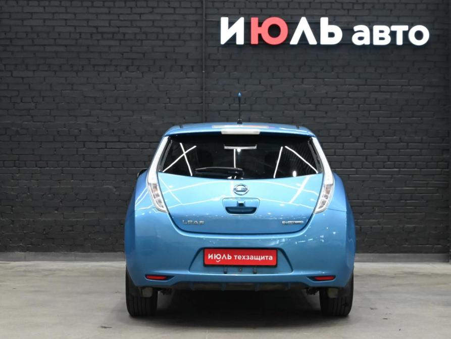 Nissan Leaf I (ZE0/AZE0) Екатеринбург  - изображение 5