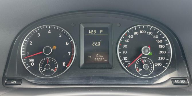 Volkswagen Touran I Рестайлинг 2 с пробегом 2011 года, цена 963 800 рублей, 132600 км, компактвэн, Автокод Объявления