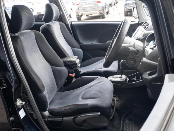 Honda Fit II с пробегом 2007 года, цена 565 000 рублей, 287812 км, хэтчбек, Автокод Объявления