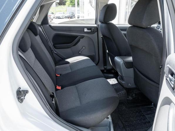 Ford Focus II Рестайлинг с пробегом 2010 года, цена 649 000 рублей, 195433 км, хэтчбек, Автокод Объявления
