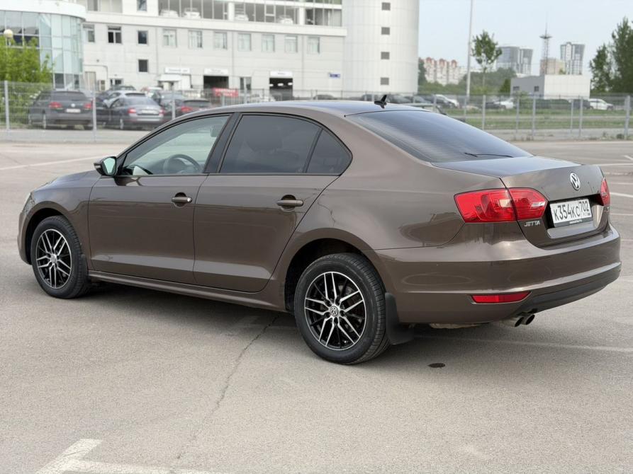 Volkswagen Jetta VI Казань  - изображение 4