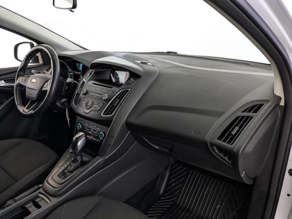 Ford Focus III Рестайлинг с пробегом 2018 года, цена 1 280 000 рублей, 63584 км, хэтчбек, Автокод Объявления