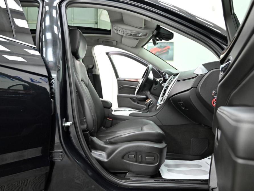 Cadillac SRX II Рестайлинг Москва  - изображение 15