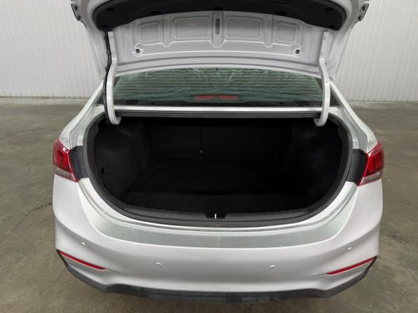 Hyundai Solaris II с пробегом 2019 года, цена 1 497 000 рублей, 124681 км, седан, Автокод Объявления