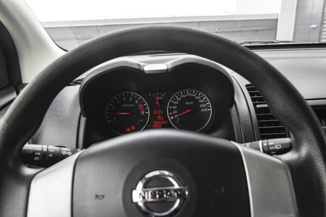 Nissan Note I Рестайлинг с пробегом 2013 года, цена 710 000 рублей, 152268 км, хэтчбек, Автокод Объявления