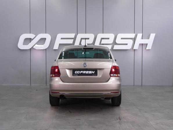 Volkswagen Polo V Рестайлинг с пробегом 2019 года, цена 1 279 000 рублей, 127626 км, седан, Автокод Объявления