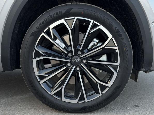 Geely Monjaro I Рестайлинг 2 с пробегом 2026 года, цена 3 950 000 рублей, 25 км, внедорожник, Автокод Объявления
