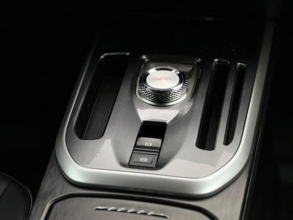 Haval Jolion I с пробегом 2023 года, цена 2 150 000 рублей, 30539 км, внедорожник, Автокод Объявления