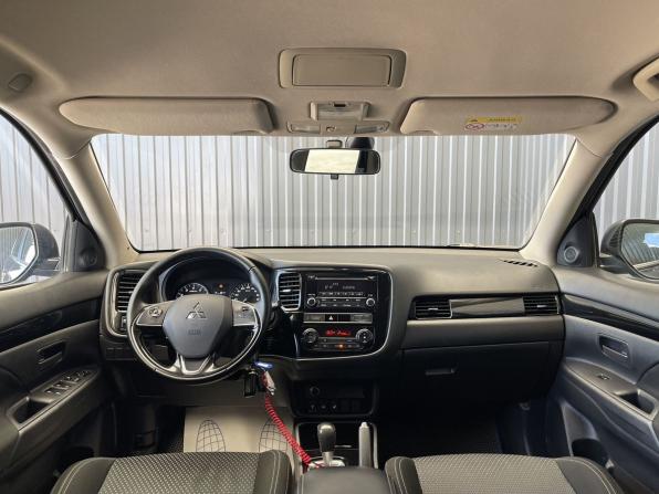 Mitsubishi Outlander III Рестайлинг 3 с пробегом 2018 года, цена 1 677 000 рублей, 161354 км, внедорожник, Автокод Объявления