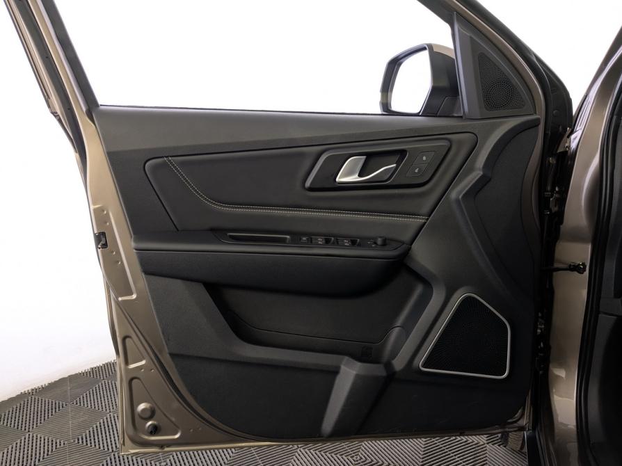 FAW Besturn X40 I Москва  - изображение 19