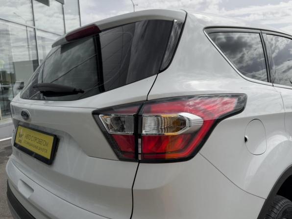 Ford Kuga II Рестайлинг с пробегом 2018 года, цена 1 757 000 рублей, 96363 км, внедорожник, Автокод Объявления