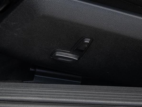 Mercedes-Benz E-Класс IV (W212 S212 C207) с пробегом 2012 года, цена 1 630 000 рублей, 212171 км, седан, Автокод Объявления