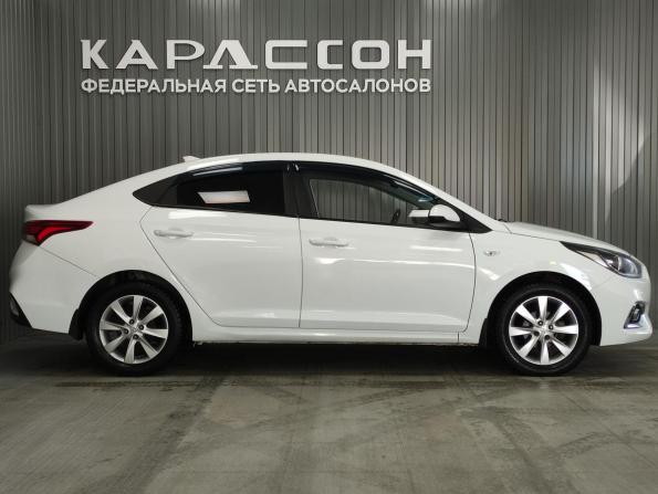 Hyundai Solaris II с пробегом 2017 года, цена 1 036 000 рублей, 139241 км, седан, Автокод Объявления