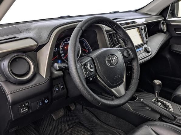 Toyota RAV4 IV (XA40) с пробегом 2014 года, цена 1 740 000 рублей, 211325 км, внедорожник, Автокод Объявления