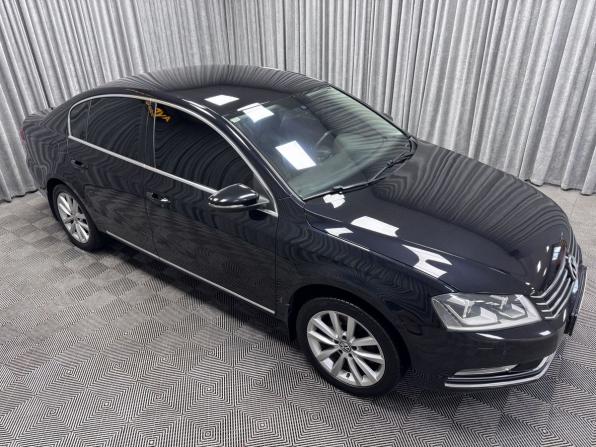 Volkswagen Passat B7 с пробегом 2013 года, цена 1 340 000 рублей, 207740 км, седан, Автокод Объявления