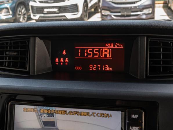 Toyota Roomy I Рестайлинг с пробегом 2020 года, цена 1 130 000 рублей, 92713 км, микровэн, Автокод Объявления