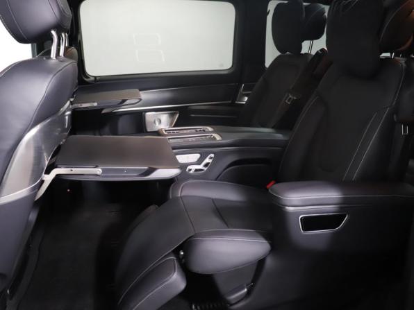 Mercedes-Benz V-Класс III (W447) Рестайлинг 2 с пробегом 2024 года, цена 11 777 900 рублей, 24086 км, минивэн, Автокод Объявления