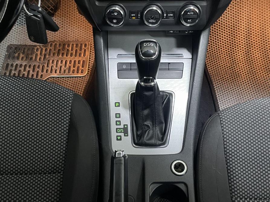 Skoda Octavia III (A7) Воронеж  - изображение 14