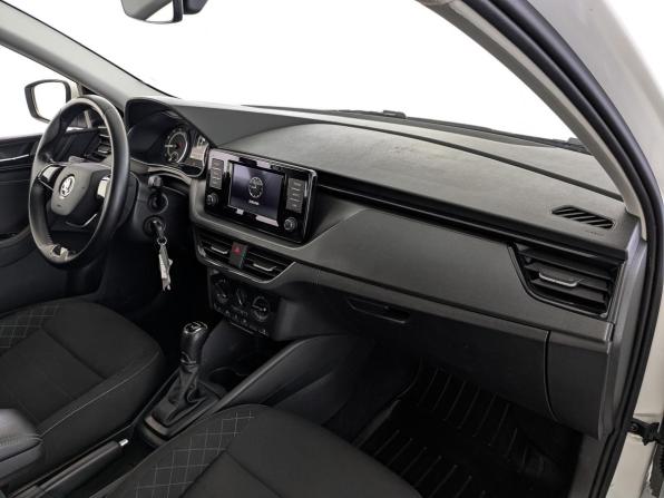 Skoda Rapid II с пробегом 2020 года, цена 1 570 000 рублей, 52866 км, лифтбек, Автокод Объявления