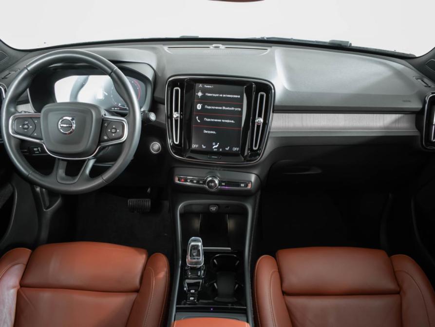 Volvo XC40 I Москва  - изображение 11