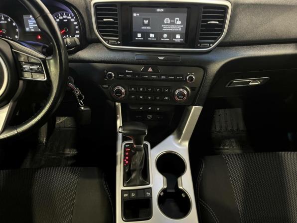 Kia Sportage IV Рестайлинг с пробегом 2020 года, цена 2 625 000 рублей, 44579 км, внедорожник, Автокод Объявления
