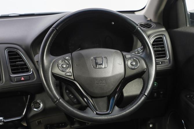 Honda Vezel I Рестайлинг с пробегом 2018 года, цена 1 999 000 рублей, 104220 км, внедорожник, Автокод Объявления