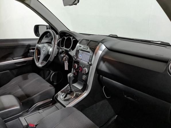 Suzuki Grand Vitara II Рестайлинг с пробегом 2010 года, цена 1 125 000 рублей, 134912 км, внедорожник, Автокод Объявления