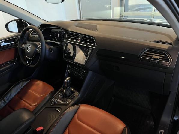 Volkswagen Tiguan II с пробегом 2017 года, цена 2 129 000 рублей, 216621 км, внедорожник, Автокод Объявления