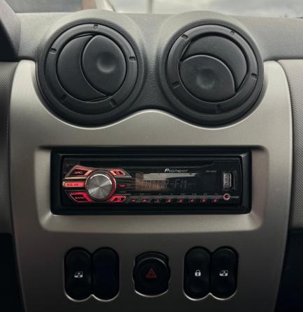 Renault Sandero I с пробегом 2012 года, цена 718 000 рублей, 107862 км, хэтчбек, Автокод Объявления