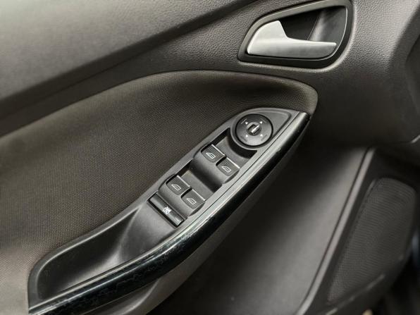 Ford Focus III с пробегом 2013 года, цена 549 000 рублей, 264000 км, седан, Автокод Объявления