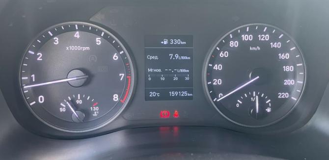 Hyundai Solaris II с пробегом 2017 года, цена 1 188 500 рублей, 160000 км, седан, Автокод Объявления