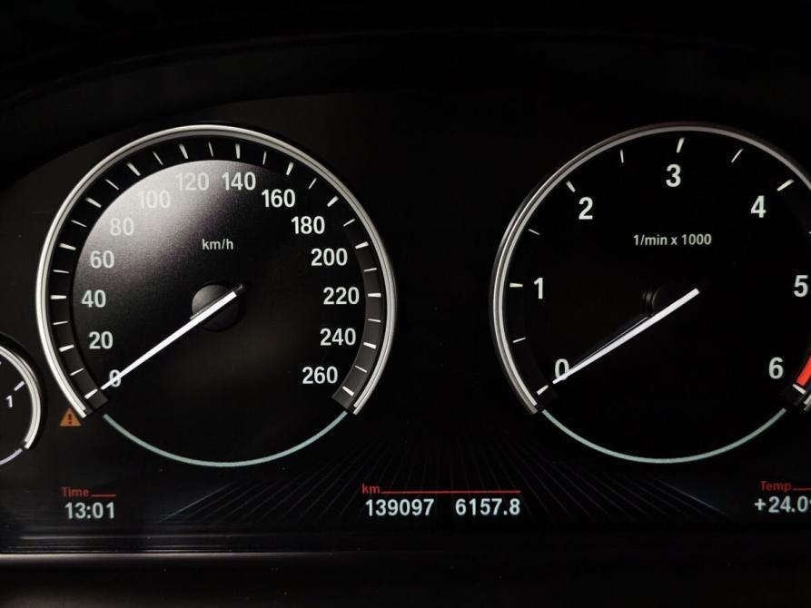 BMW 5 серии VI (F10/F11/F07) Рестайлинг Москва  - изображение 13