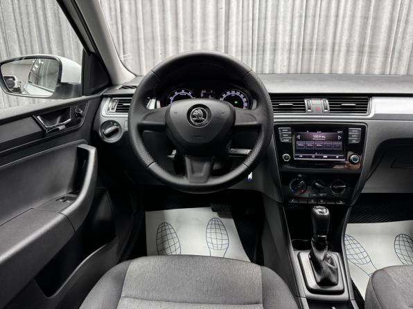 Skoda Rapid I Рестайлинг с пробегом 2018 года, цена 1 390 000 рублей, 134581 км, лифтбек, Автокод Объявления