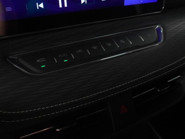 Haval Jolion I Рестайлинг с пробегом 2024 года, цена 2 275 000 рублей, 28961 км, внедорожник, Автокод Объявления