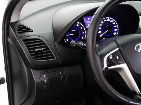 Hyundai Solaris I с пробегом 2011 года, цена 869 000 рублей, 159389 км, хэтчбек, Автокод Объявления