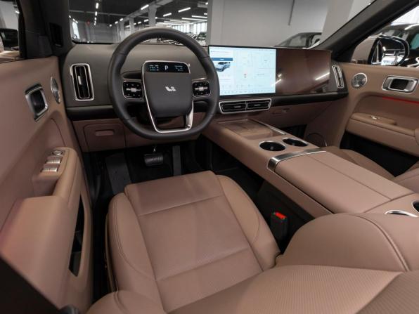 Li Auto (Lixiang) L9 II с пробегом 2026 года, цена 11 550 000 рублей, 50 км, внедорожник, Автокод Объявления