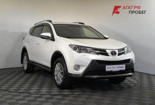Toyota RAV4 IV (XA40) с пробегом 2014 года, цена 1 680 000 рублей, 211627 км, внедорожник, Автокод Объявления