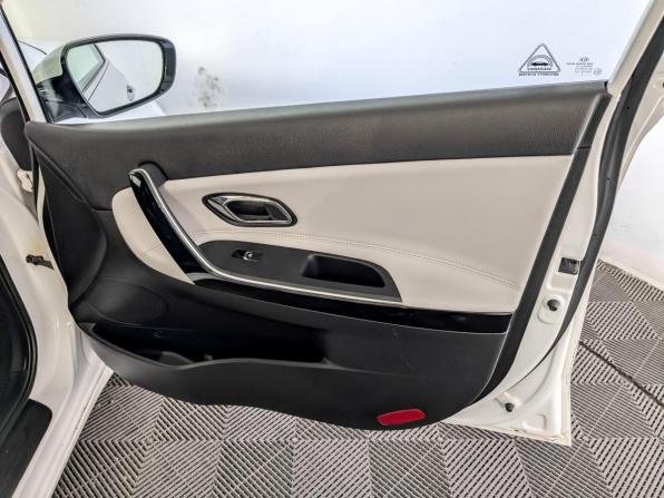 Kia Ceed II Рестайлинг с пробегом 2018 года, цена 1 350 000 рублей, 140589 км, универсал, Автокод Объявления