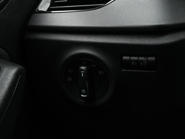 Skoda Rapid I Рестайлинг с пробегом 2020 года, цена 1 484 000 рублей, 145955 км, седан, Автокод Объявления