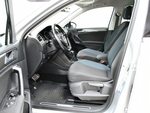 Volkswagen Tiguan II с пробегом 2019 года, цена 3 097 000 рублей, 67300 км, внедорожник, Автокод Объявления