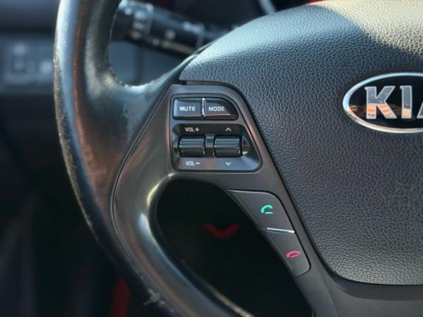 Kia Rio III Рестайлинг с пробегом 2015 года, цена 990 000 рублей, 148589 км, седан, Автокод Объявления