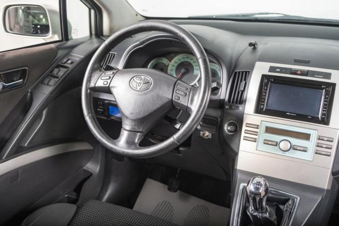 Toyota Corolla Verso I Рестайлинг с пробегом 2005 года, цена 699 000 рублей, 363000 км, компактвэн, Автокод Объявления