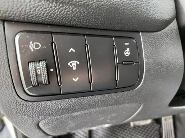 Kia Ceed II Рестайлинг с пробегом 2017 года, цена 1 475 000 рублей, 84670 км, хэтчбек, Автокод Объявления