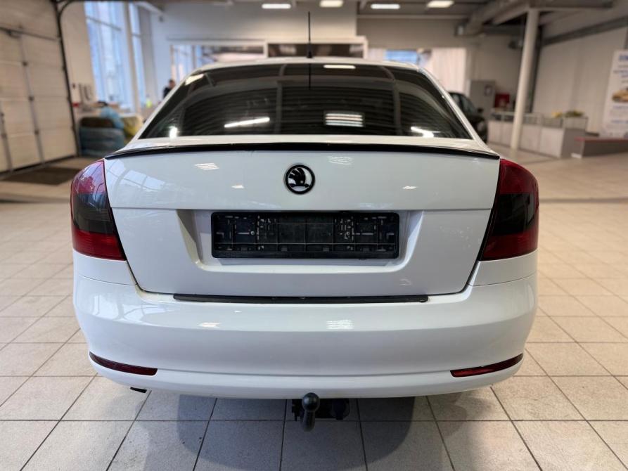 Skoda Octavia II (A5) Рестайлинг Челябинск  - изображение 5