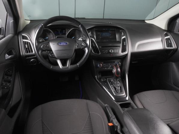 Ford Focus III Рестайлинг с пробегом 2017 года, цена 1 199 000 рублей, 212821 км, седан, Автокод Объявления