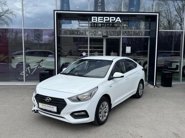 Hyundai Solaris II с пробегом 2018 года, цена 1 190 000 рублей, 129830 км, седан, Автокод Объявления